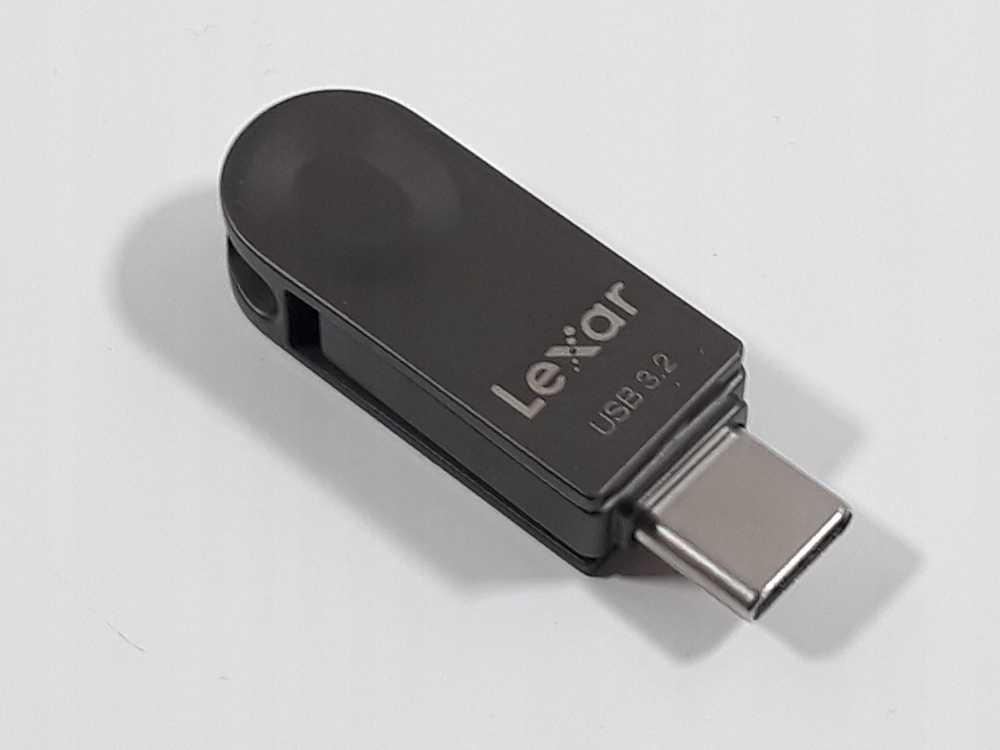 Lexar | 2 viename „flash“ atmintinė, kurios skaitymo greitis siekia 130 MB/s | „JumpDrive Dual Drive D400“ | 64 GB | USB C/A tipo | Pilkas
