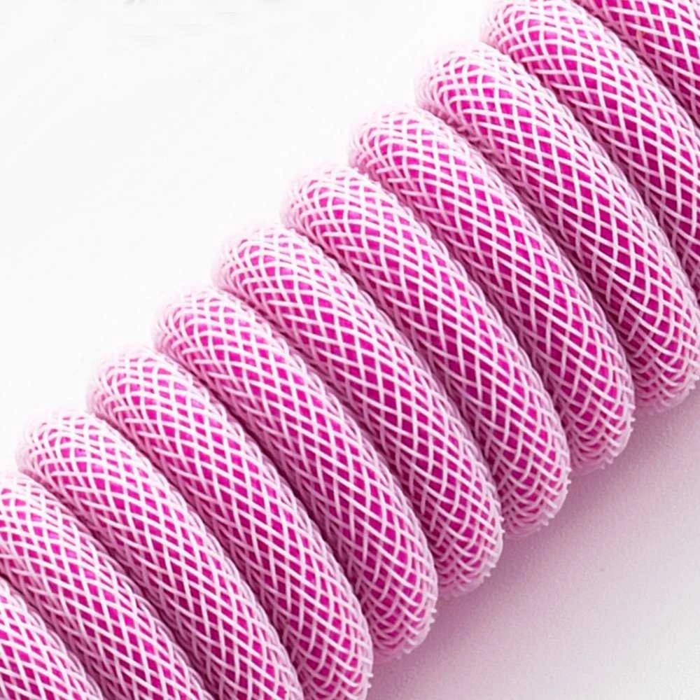 Klaviatūra CableMod PRO Coiled Cable susuktas klaviatūros laidas USB-C į USB Type A, Strawberry Kreminis – 150cm