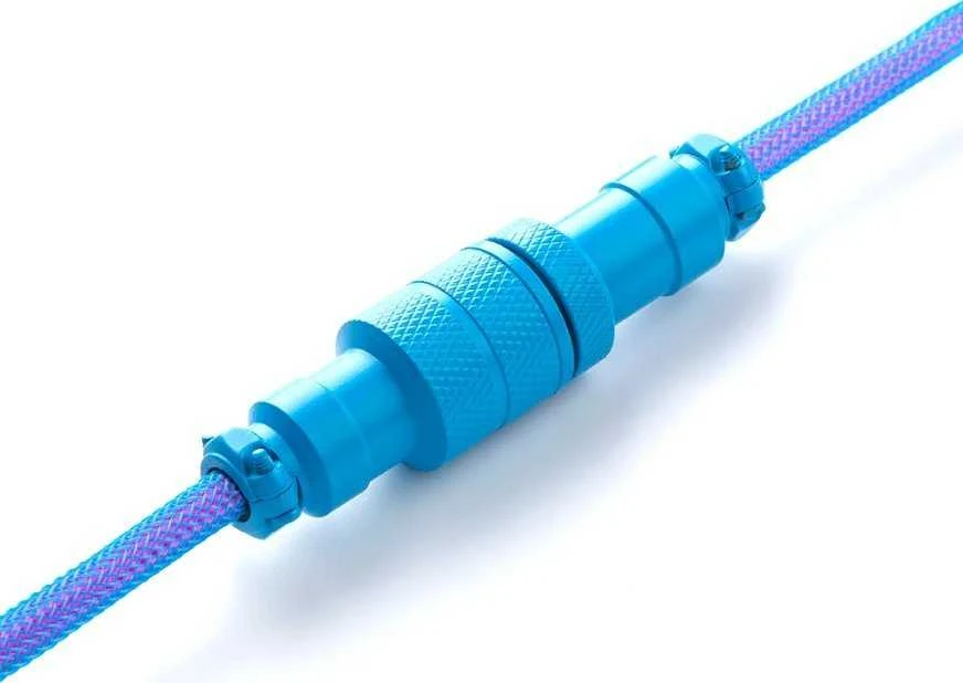 Klaviatūra CableMod PRO Coiled Cable susuktas klaviatūros laidas USB-C į USB Type A, Galaxy Mėlyna – 150cm