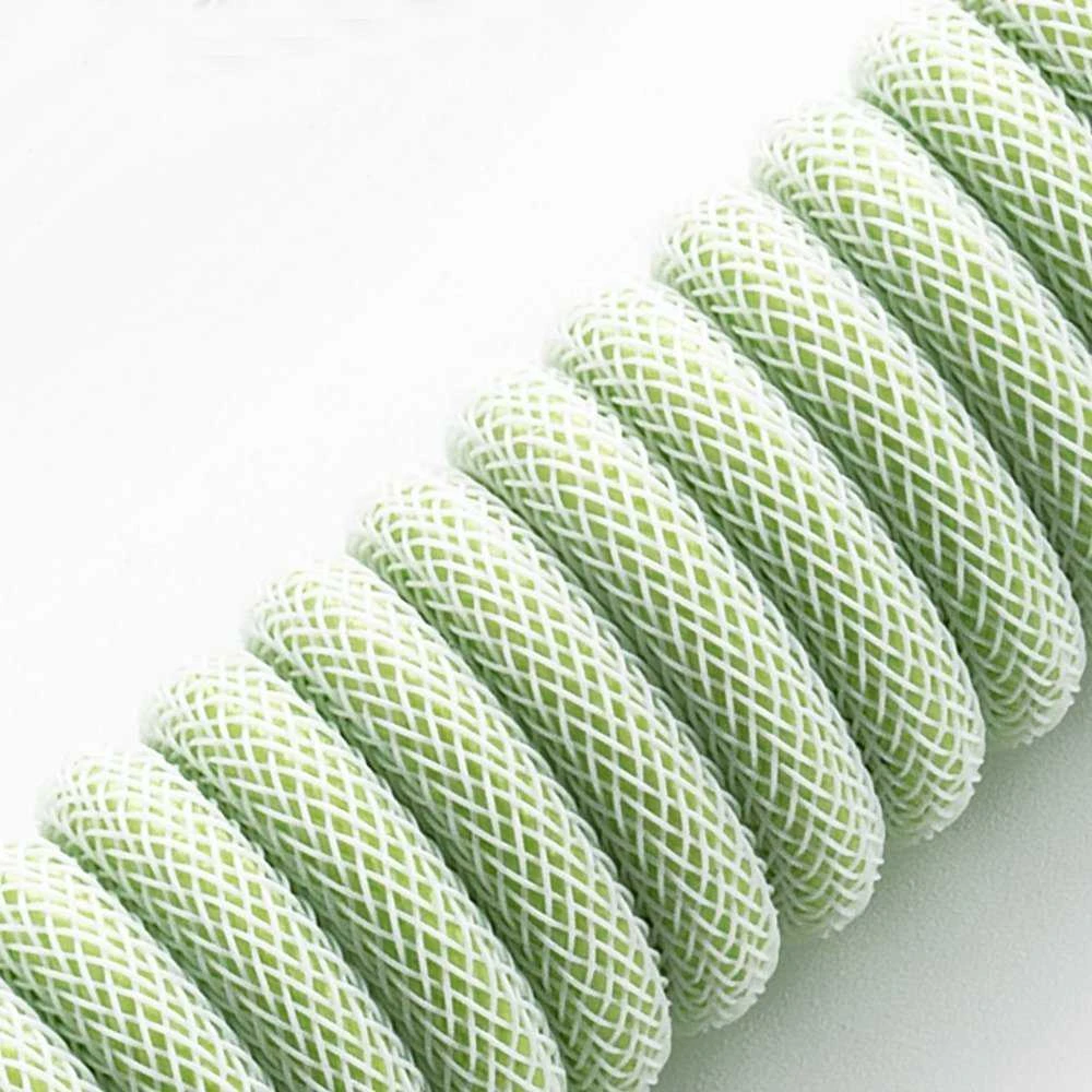 Klaviatūra CableMod PRO Coiled Cable susuktas klaviatūros laidas USB-C į USB Type A, Lime Sorbet – 150cm