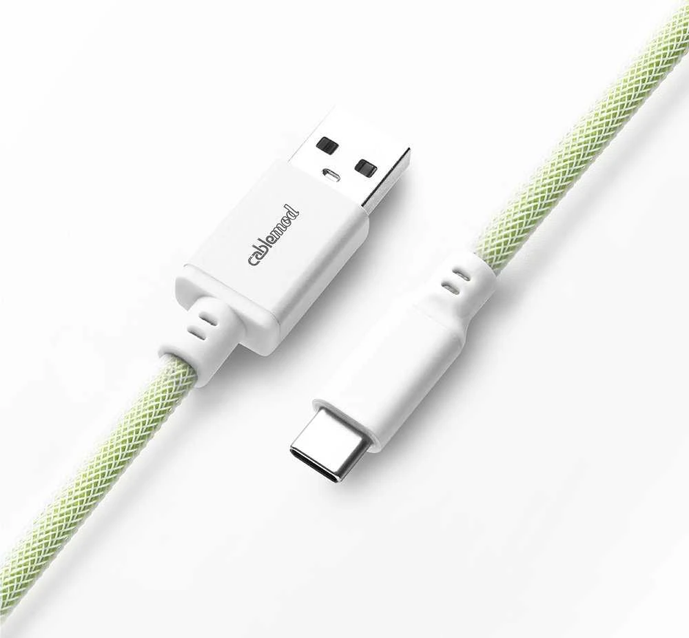 Klaviatūra CableMod PRO Coiled Cable susuktas klaviatūros laidas USB-C į USB Type A, Lime Sorbet – 150cm