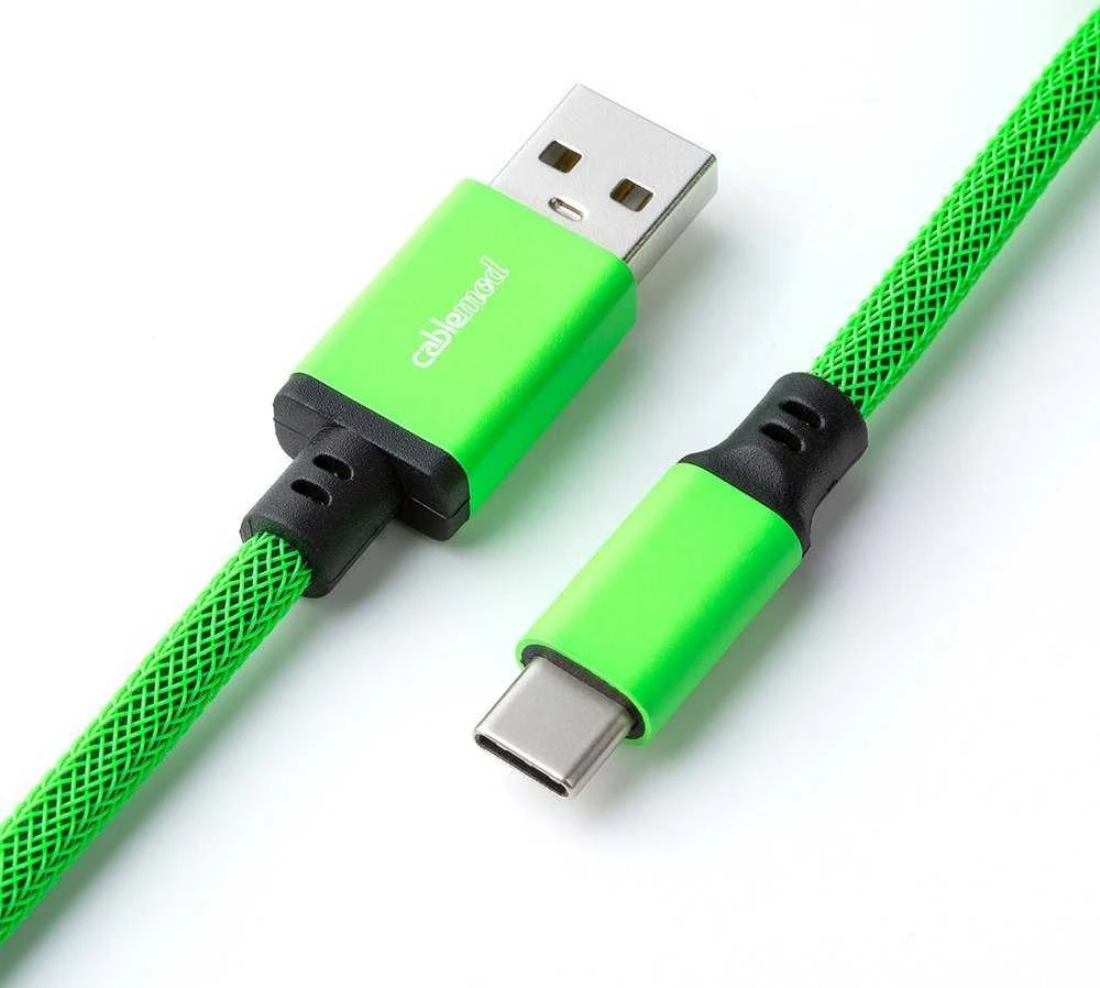 Klaviatūra CableMod PRO Coiled Cable susuktas klaviatūros laidas USB-C zu USB Typ A, Viper Žalias – 150cm