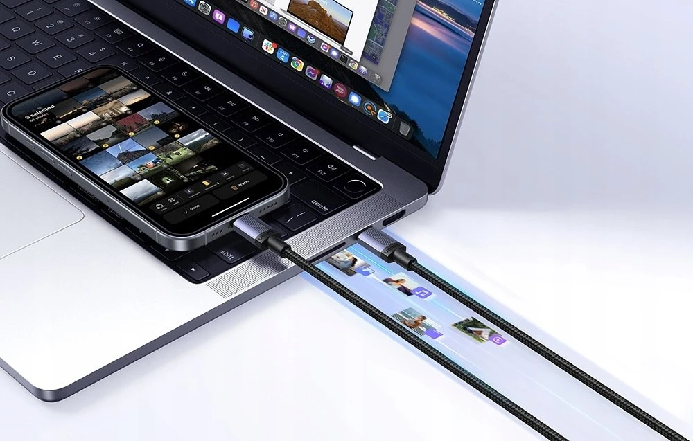 Ugreen USB-C į USB-C PD kabelis 240W 2m - Juodas