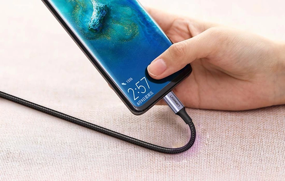 USB C į USB C laidas UGREEN US316, 100W, 3m - juodas