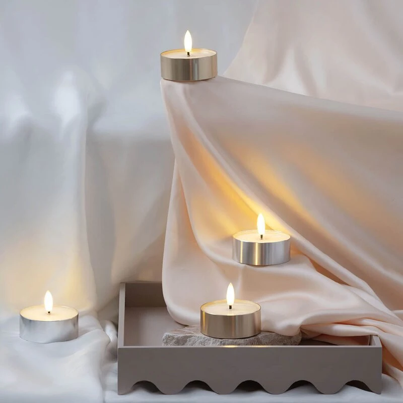 Usorteret Moods & More MM LED Melted tealight, Metal sidabrinis finish, 63x25 mm