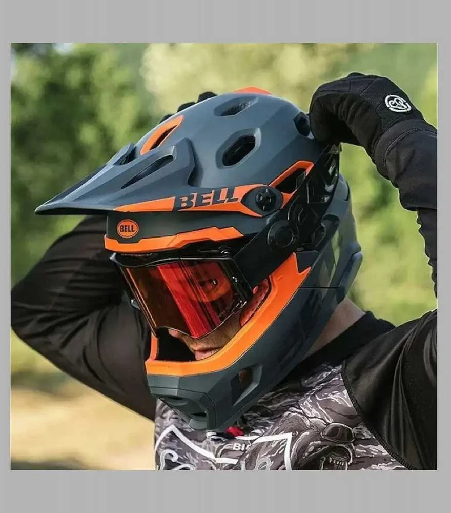 Bell Kask pilno veido šalmas BELL SUPER DH MIPS SPHERICAL dydis L (58-62 cm)