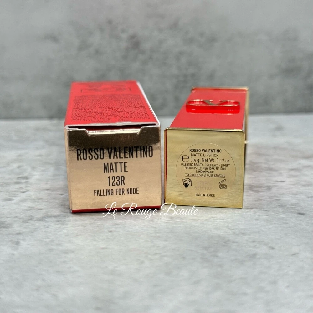 Valentino Rosso Matte Kreminis Lipstick 123R Papildomas 3.5 g