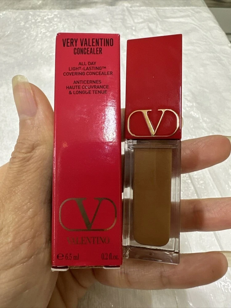 Valentino Very Valentino Kreminis Maskuoklis 02 Deep Rose 6.5 ml