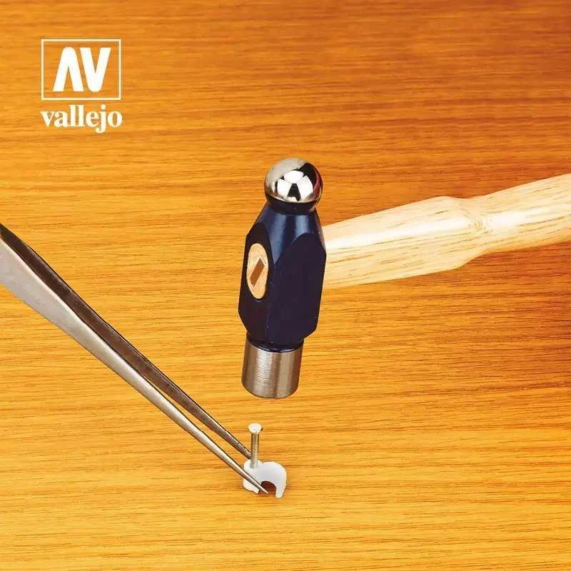 Vallejo Vallejo: T12008 - Įrankiai - Tiesus nerūdijančio plieno pincetas