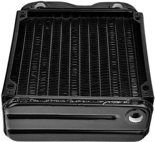 „Thermaltake Pacific RL140 D5“ vandens aušinimas (CL-W072-CU00BL-A)