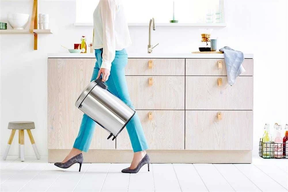 Šiukšliadėžė Brabantia 12 L, 11 20 41 satino