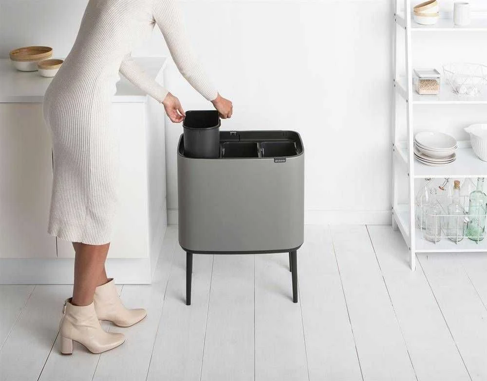Šiukšlių dėžė Brabantia Bo Touch, 3 x 11 l, Betono pilkos spalvos