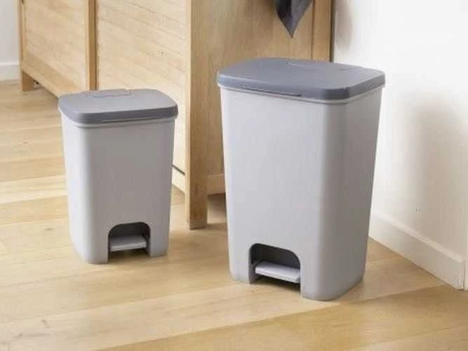 Šiukšliadėžė Curver Essentials, pilka, 40 l, 55 cm x 37.5 cm