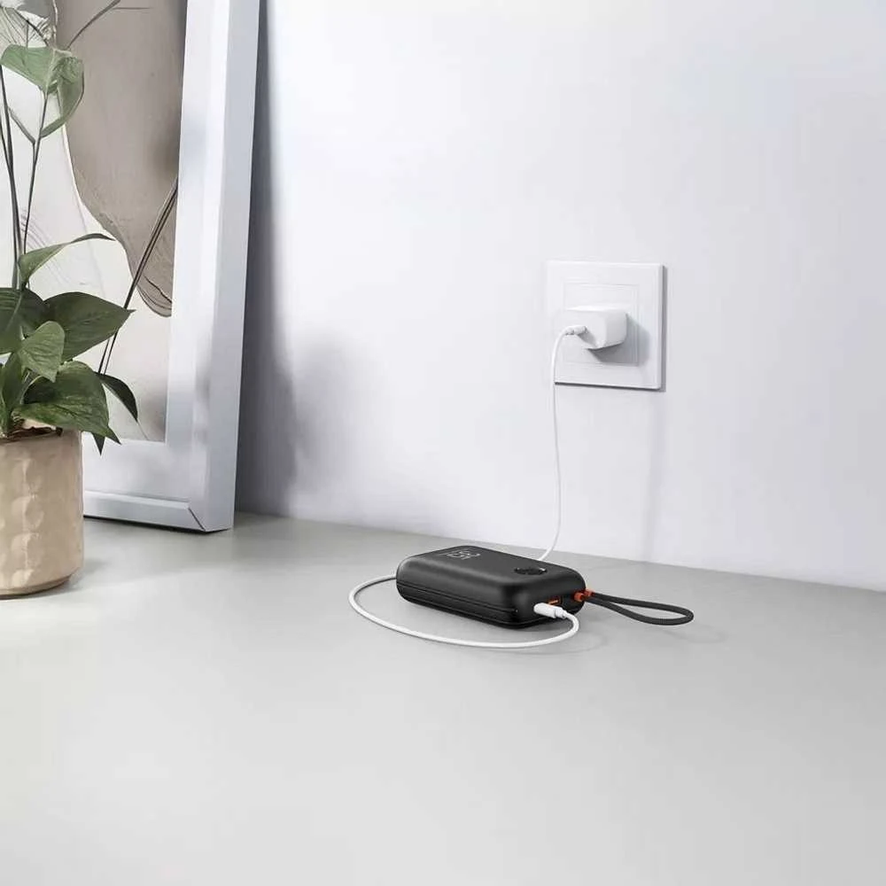 Išorinė baterija Veger K3 (W3018) PD QC3.0 35W 30000 mAh su integruotais C tipo laidais / Lightning juodas