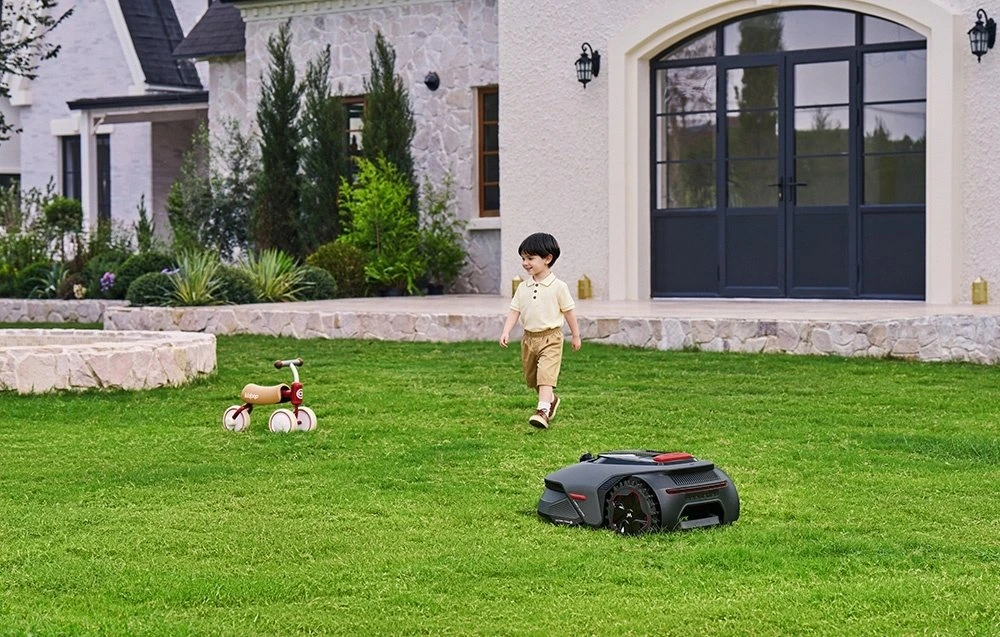 Vejos robotas Mova LiDAX Ultra 800