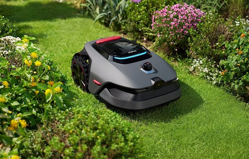 Vejos robotas Mova LiDAX Ultra 1600