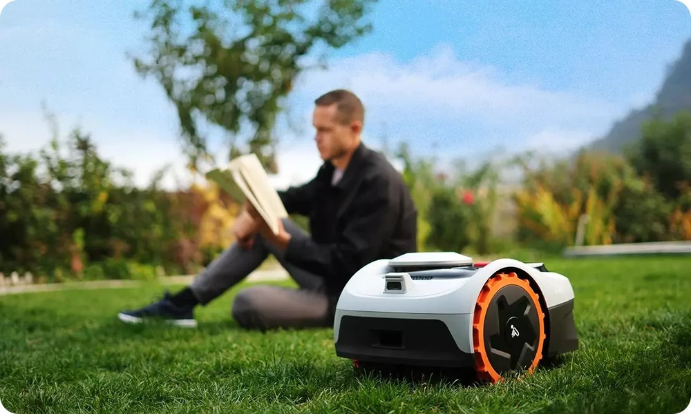 Segway Navimow i105E Belaidis vejos pjovimo robotas skirtas iki 500 m² vejai