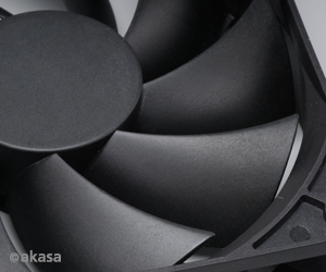 Akasa Auto Thermal Fan Cooler - 120mm