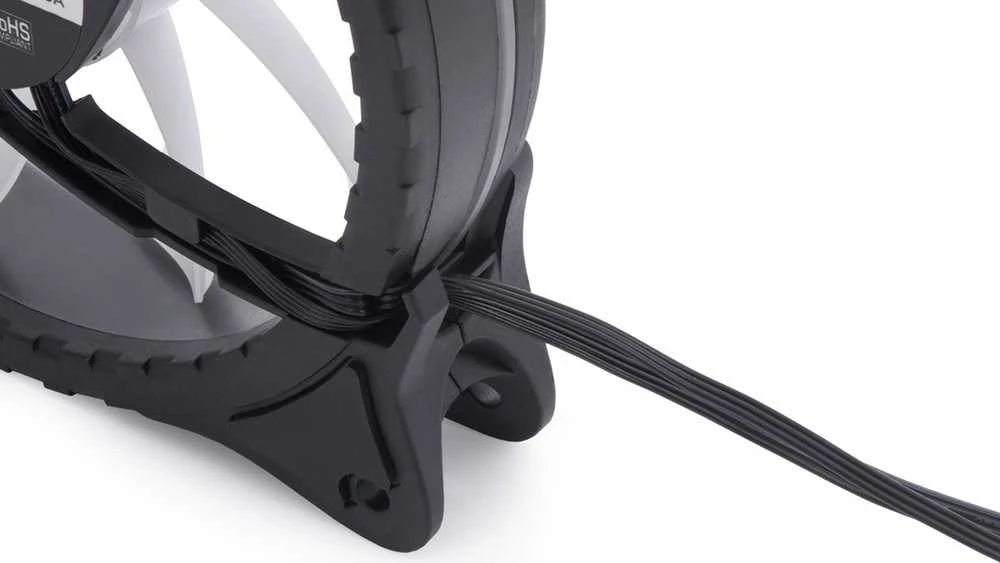 Alphacool Rise Aurora PWM-korpuso ventiliatorius – 120mm, juodos spalvos