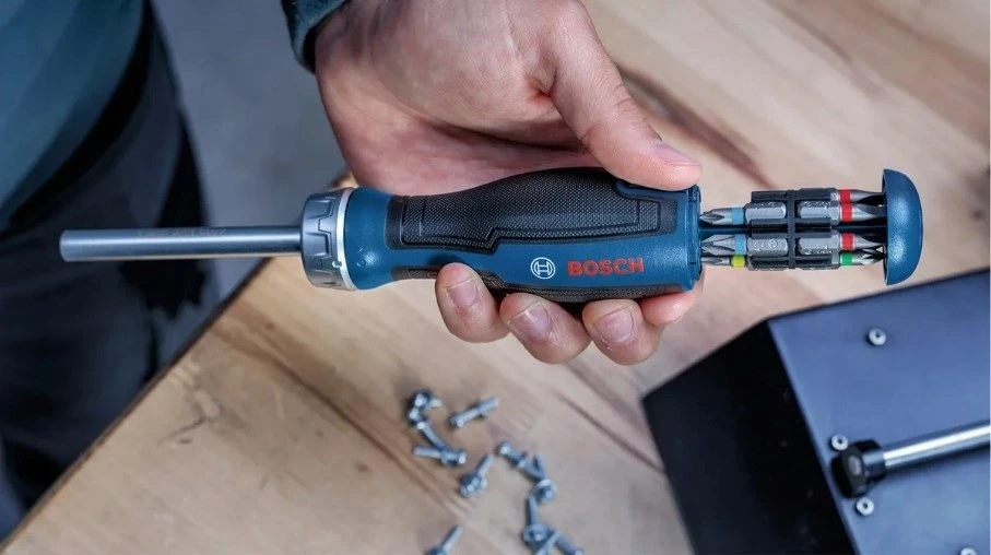 Bosch VERGIONIC Wkrętak su grzechotką + 12 bitów BL (1600A039PK)
