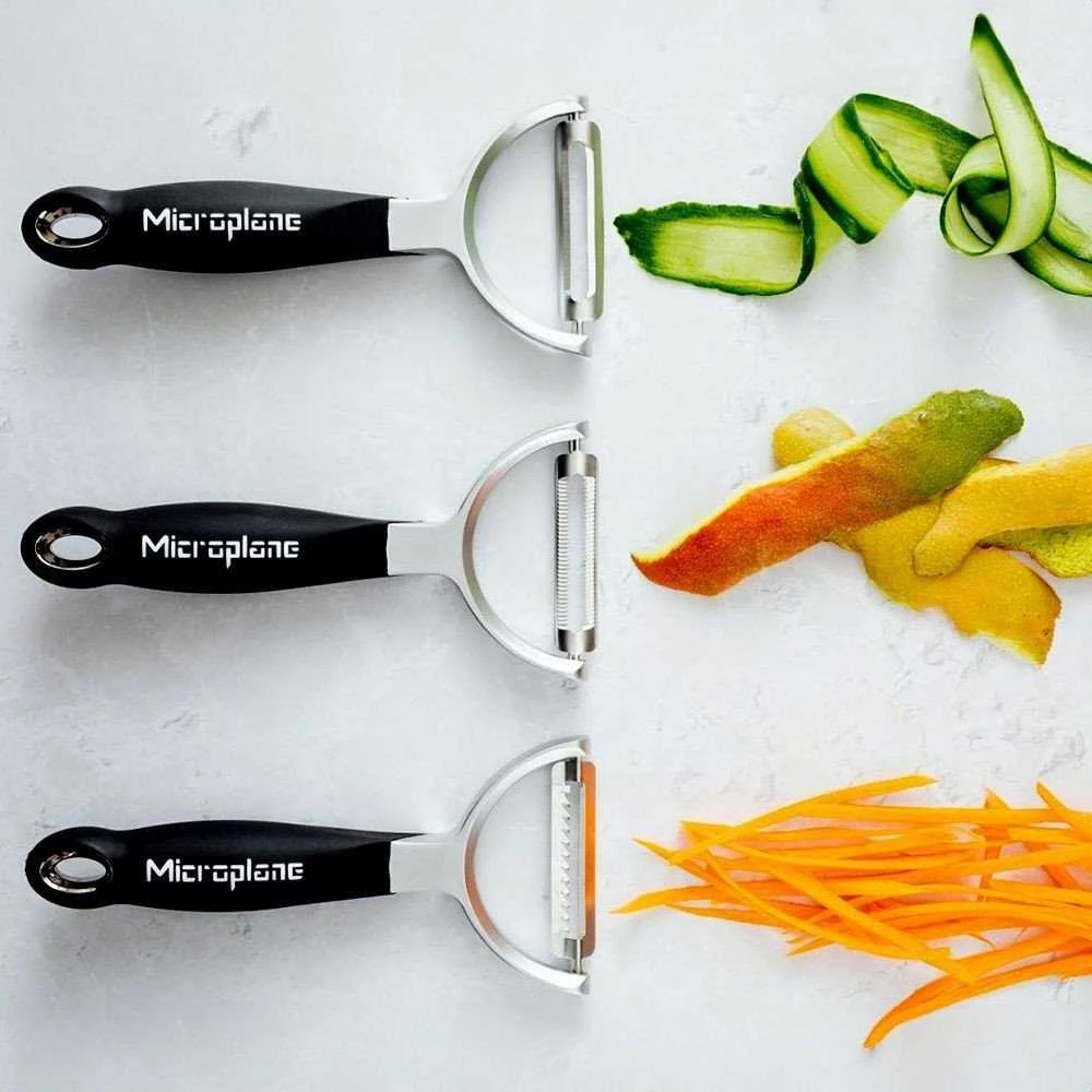 Microplane Specialty vegetable peeler Y, julienne