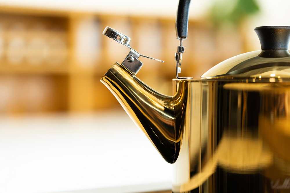Virdulys Vialli Design Diamante 1.5 L auksinė polerowany