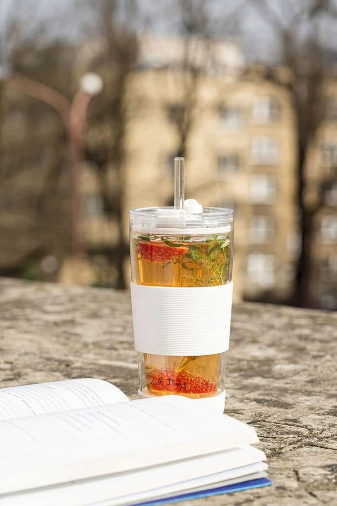 Vialli Design Termo puodelis stiklinis ze słomką 600 ml balta Fuori 30404