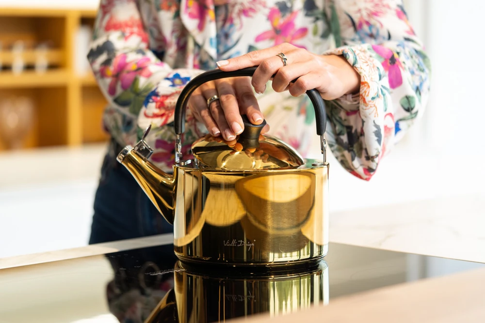 Virdulys Vialli Design Diamante 1.5 L auksinė polerowany