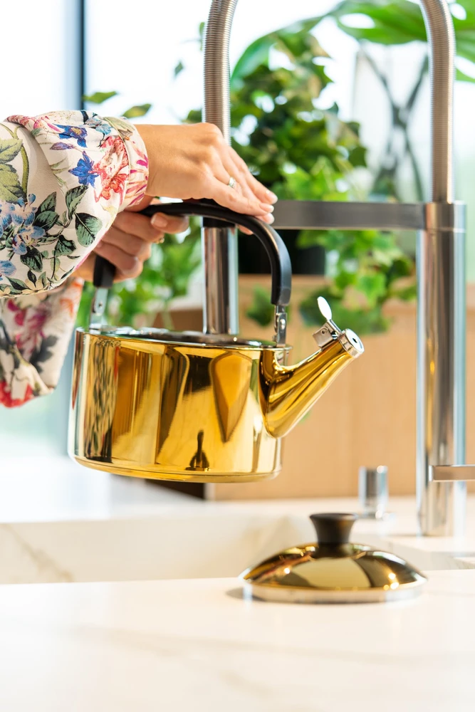 Virdulys Vialli Design Diamante 1.5 L auksinė polerowany