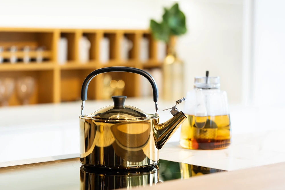 Virdulys Vialli Design Diamante 1.5 L auksinė polerowany