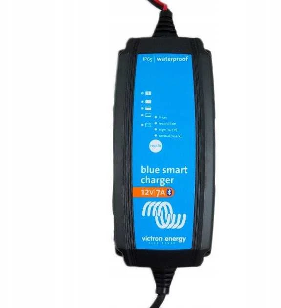 Victron Energy Mėlyna Smart IP65 įkroviklis 12V 7A