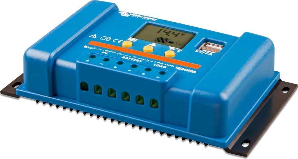 Victron Energy Įkrovimo valdiklis BlueSolar PWM-LCD&USB 12/24V-5A