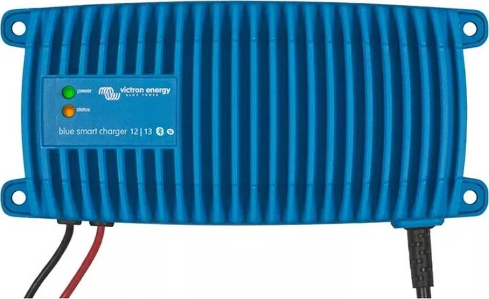 Victron Energy Mėlyna Smart IP67 įkroviklis 12V 13A
