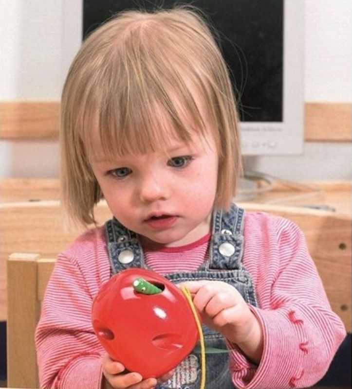 Viga Medinė Žaislas – Labirintas Su Kirminu Obuolyje