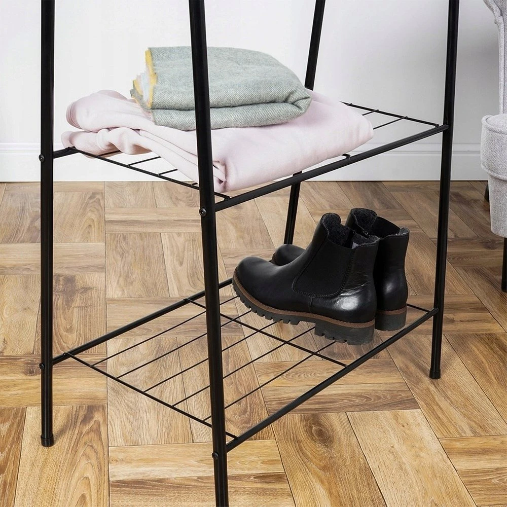 Vilde Stovinti drabužių pakaba metalinė juoda 153 cm