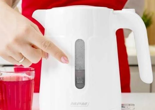 MPM MCZ-119 electric virdulys 1 L 2200 W Baltas