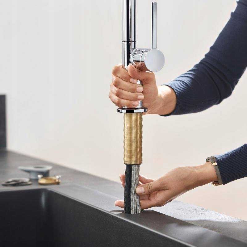 Virtuvinis maišytuvas su ištraukiama žarna Hansgrohe Talis M54 72801000