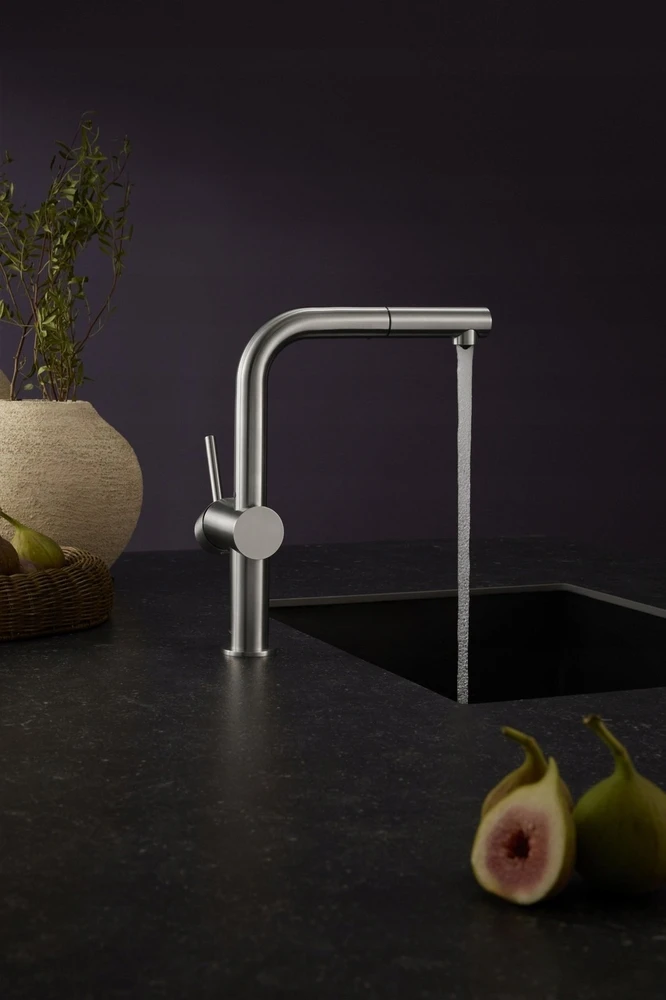 Virtuvės maišytuvas KFA 6623-510-22 / KFA / DUERO EDGE / INOX VIRTUVĖS MAIŠYTUVAS SU IŠTRAUKIAMA TEKĖJIMO Tūta
