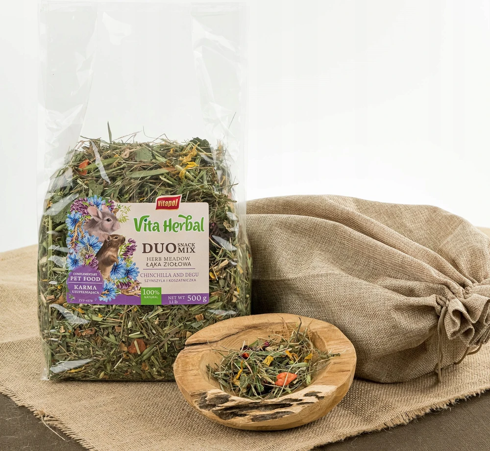 Vitapol VITAPOL - VITA HERBAL duo užkandis pievų šienas su žolelėmis šinšiloms ir kosetėms 500g