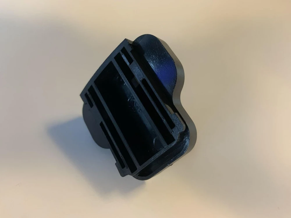 VivoLink VLPSUPLUG-UK maitinimo adapteris Tipas G (JK) Juoda