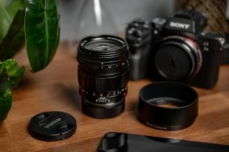 Voigtlander objektyvas Voigtlander APO Ultron 90 mm f/2,0, skirtas Leica M – juodas