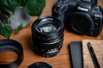 Voigtlander objektyvas Voigtlander Nokton 50 mm f/1,0, skirtas Canon RF