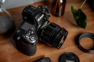 Voigtlander objektyvas Voigtlander Nokton 75 mm f/1,5, skirtas Nikon Z