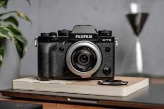 „Voigtlander“ spalvotas „Skopar“ 18 mm f/2.8 objektyvas, skirtas „Fujifilm X“ – sidabrinis