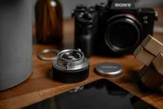 Voigtlander objektyvas Voigtlander Color Skopar 35 mm f/3,5, skirtas Leica M – sidabrinis