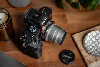 Voigtlander objektyvas Voigtlander Color Skopar 50 mm f/2,2 Leica M – sidabrinis