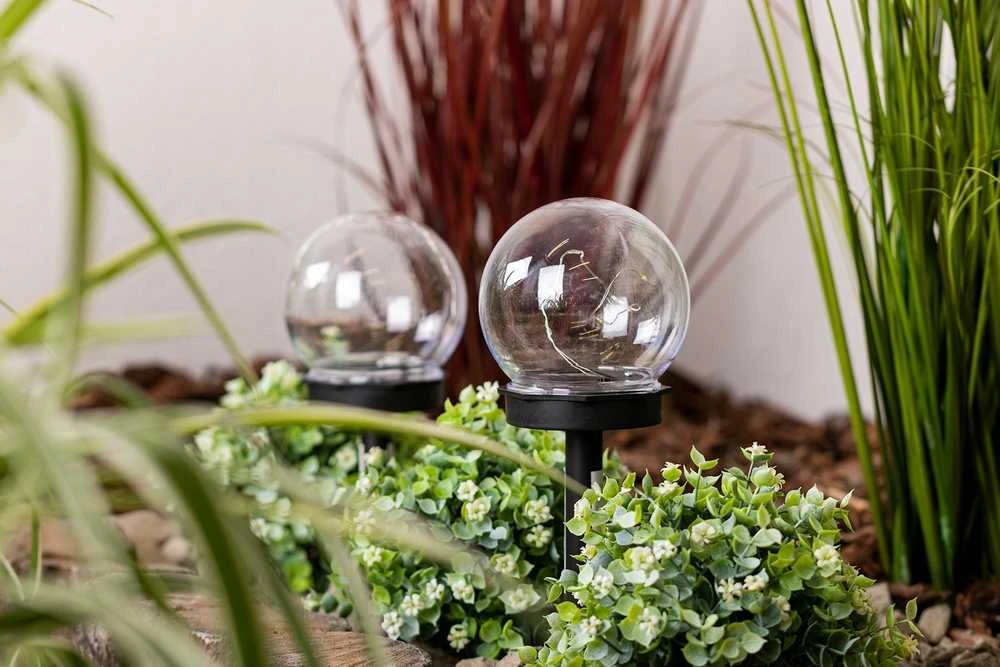 VOLTENO SAULĖS ENERGIJOS ŠVIESTUVAS PLASTIKINIS RUTULYS 10cm STELLA