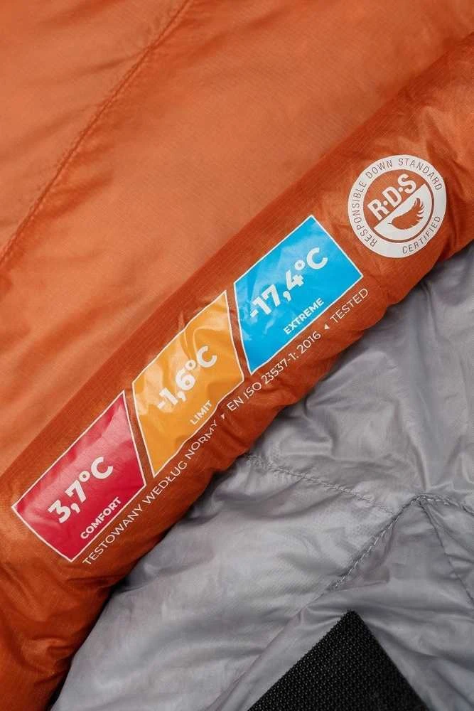 „Narvi 400“ miegmaišis – oranžinis – dešinysis VOLVEN