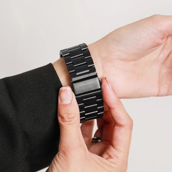 Vonmahlen Link Bracelet 2 38 | 40 | 41 | 42mm Vienas dydis – juoda