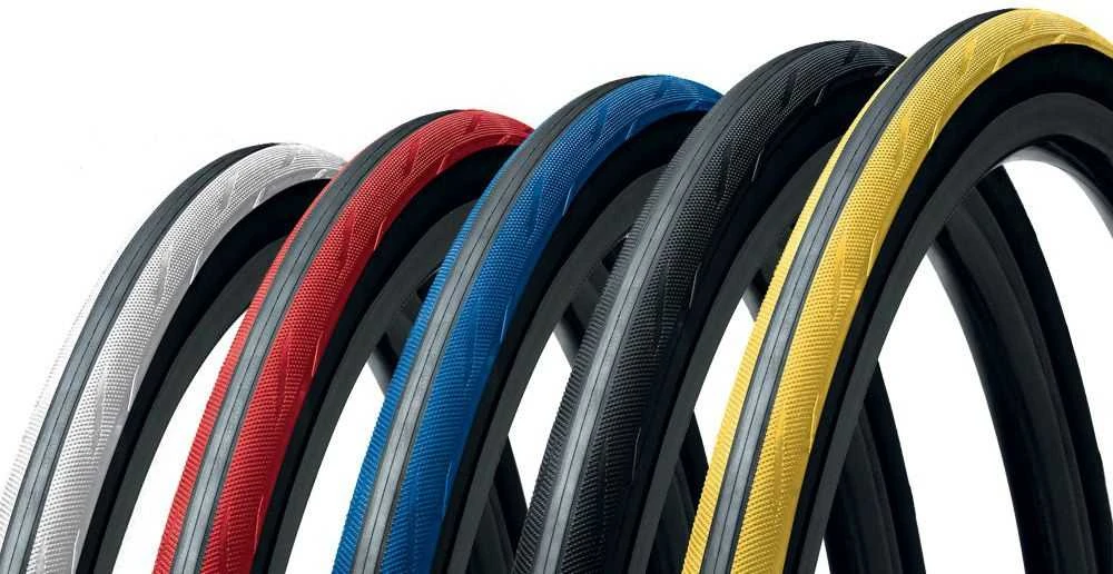 Vredestein FIMMANTE 700x28 (28- 622) kelio padanga, kuria važiuojama juodu įsiskverbimo į paviršių užtaisu